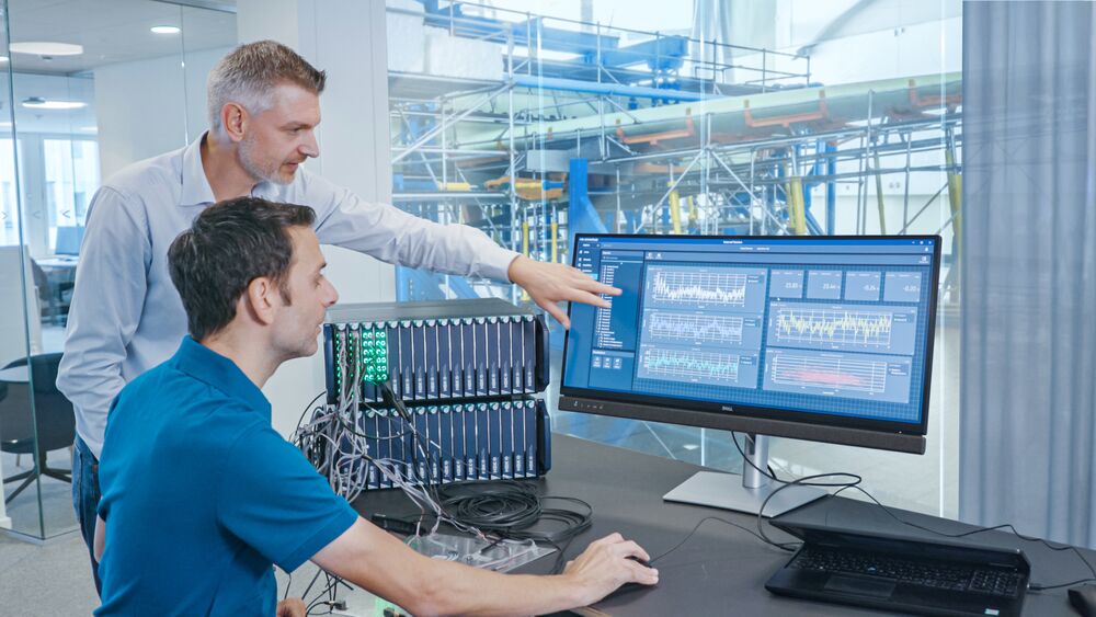 Test situation in the area of structural tests with FUSION and ADVANTAGE, DAQ and software system